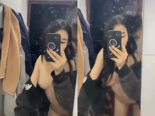 sex trung quoc Gái xinh vú to cắm sừng ny cho thằng bạn thân đụ trong toilet